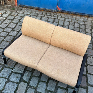 2-Sitzer Sofa 712/2 braun schwarz von Hans Peter Piehl für Wilkhahn