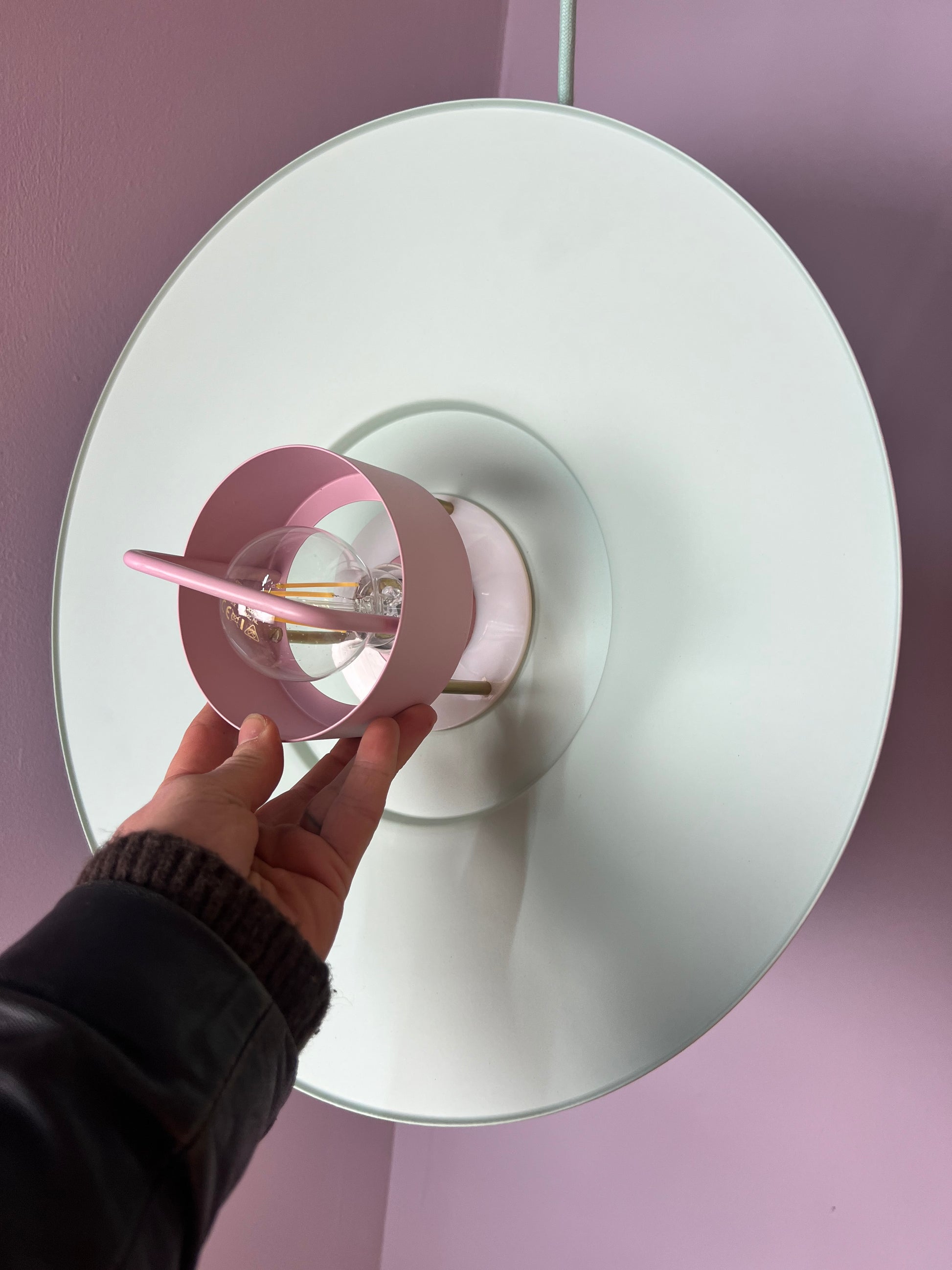 Lamellenlampe neu lackiert mint rosa