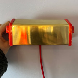 Wandleuchte rot gold von Lyfa