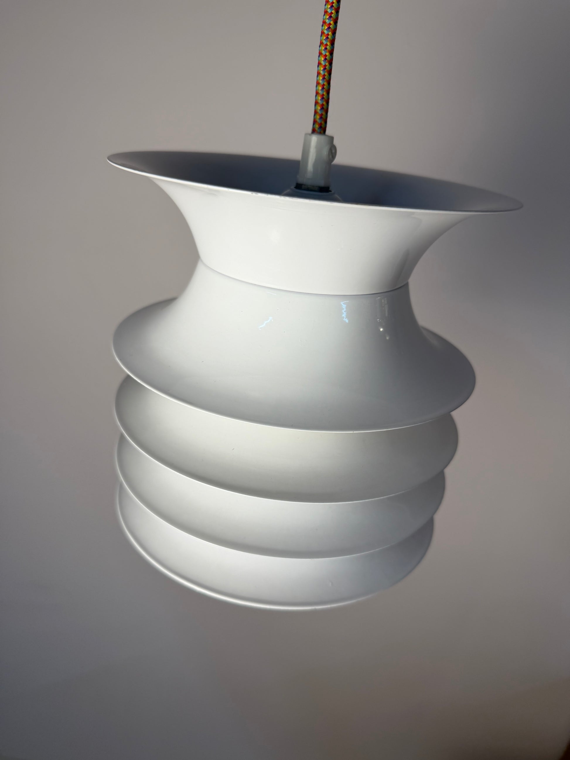 Lamellenlampe weiß aus Dänemark