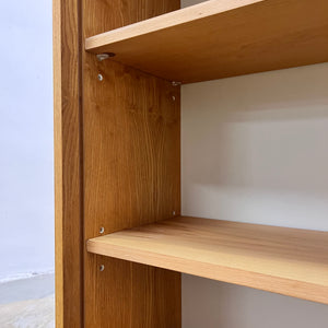 Vitrine Typ 430 Esche von Joachim Nebelung für Hellerau