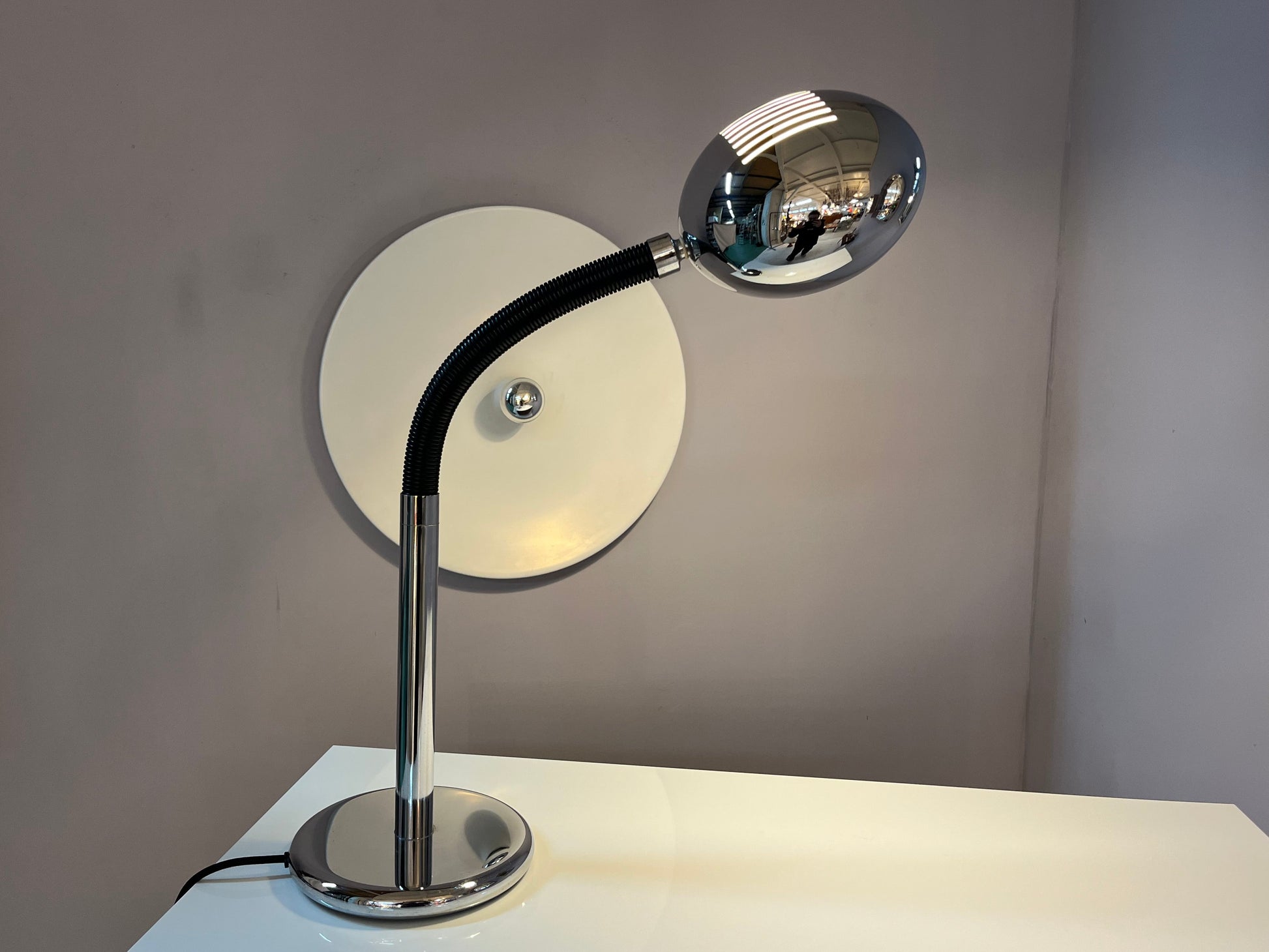 Tischlampe Gooseneck Chrom schwarz von Herda