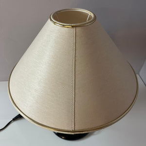 Tischlampe Backgammon Opal schwarz von Holmegaard