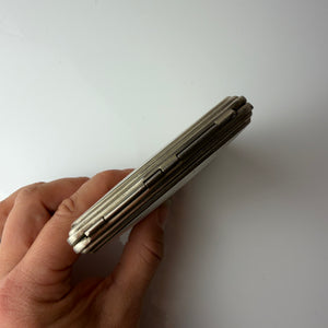 Zigarettenetui silber mit floraler Gravur