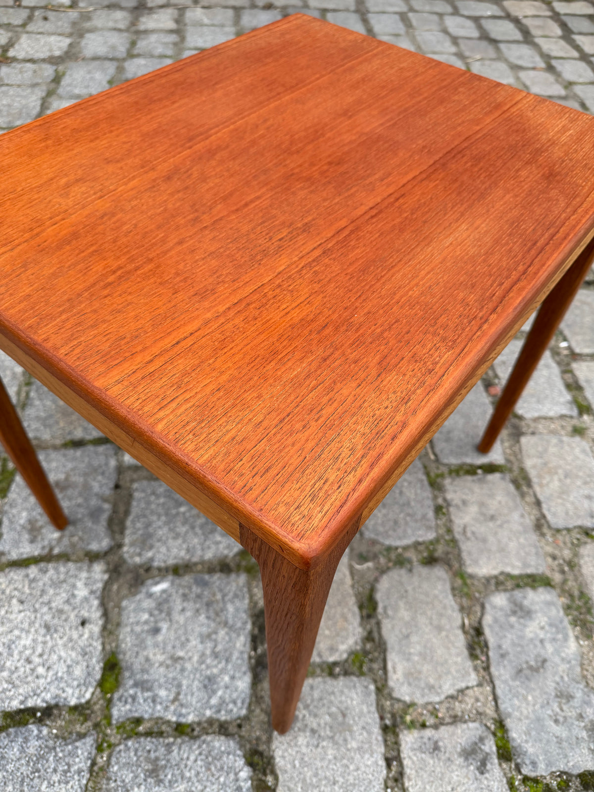 Beistelltisch Teak & Eiche von Wilkhahn