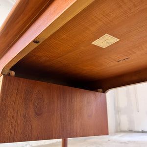Schreibtisch Teak von „Kvalitet, Form & Funktion“ Dänemark