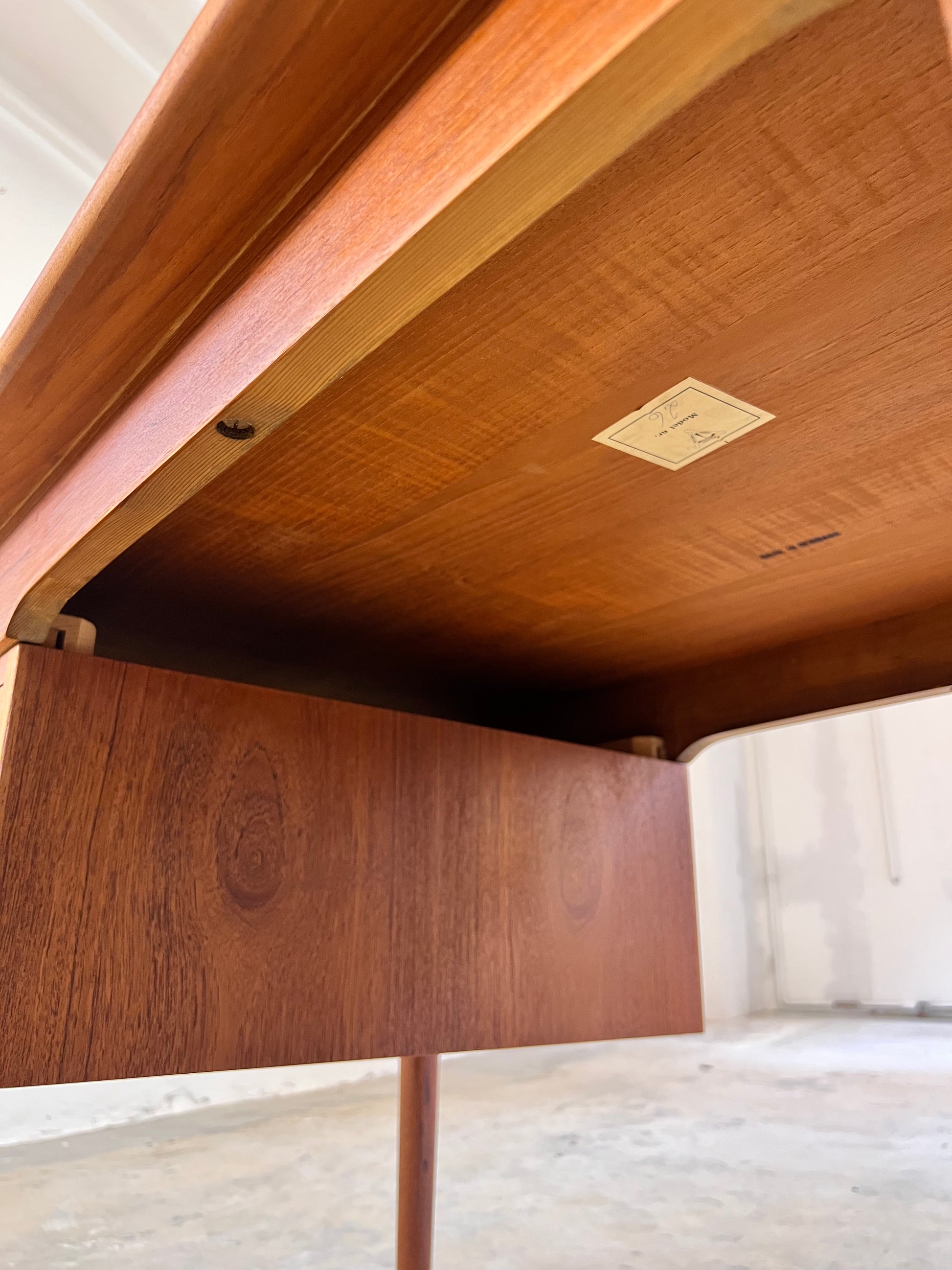 Schreibtisch Teak von „Kvalitet, Form & Funktion“ Dänemark