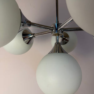 Sputnik Kronleuchter Chrom Opalglas