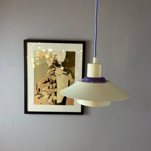 Lamellenlampe Modell Garda lila weiß von Design Light