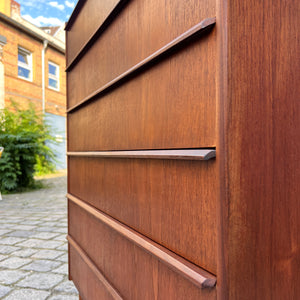 Kommode Teak mit Schloss aus Dänemark