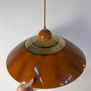 Hängelampe orange Messing aus Belgien