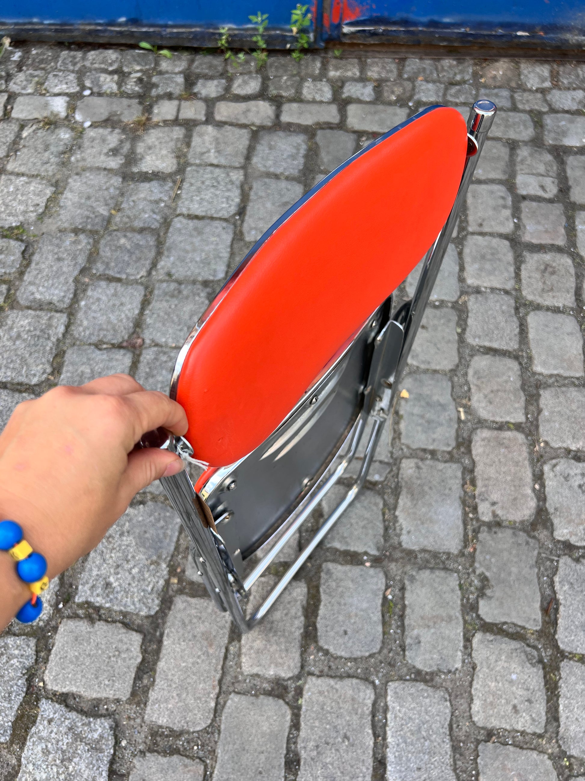 Klappstuhl rot Chrom von Camel Steel Products