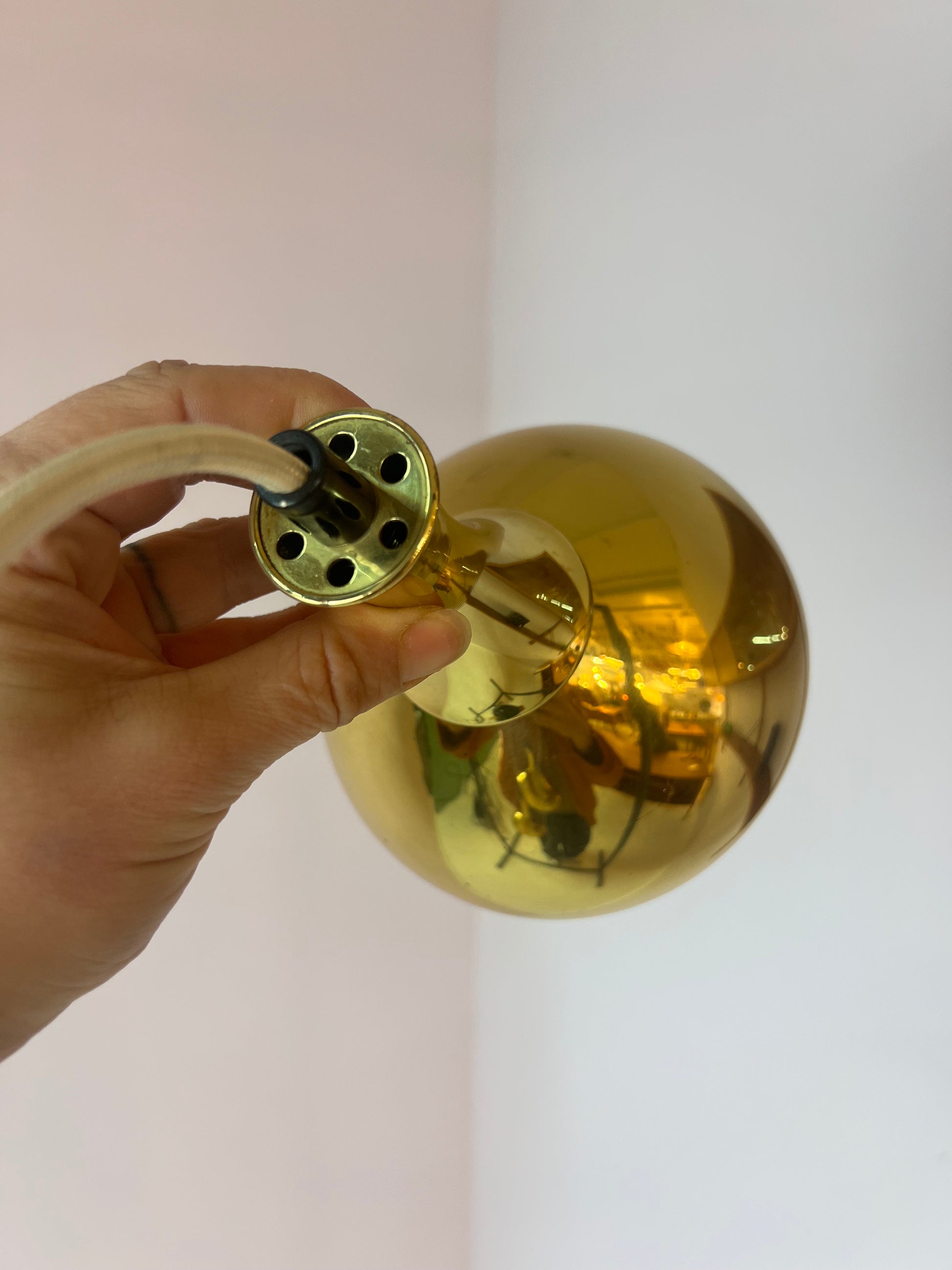 Hängelampe Messing von Scandi Lamp