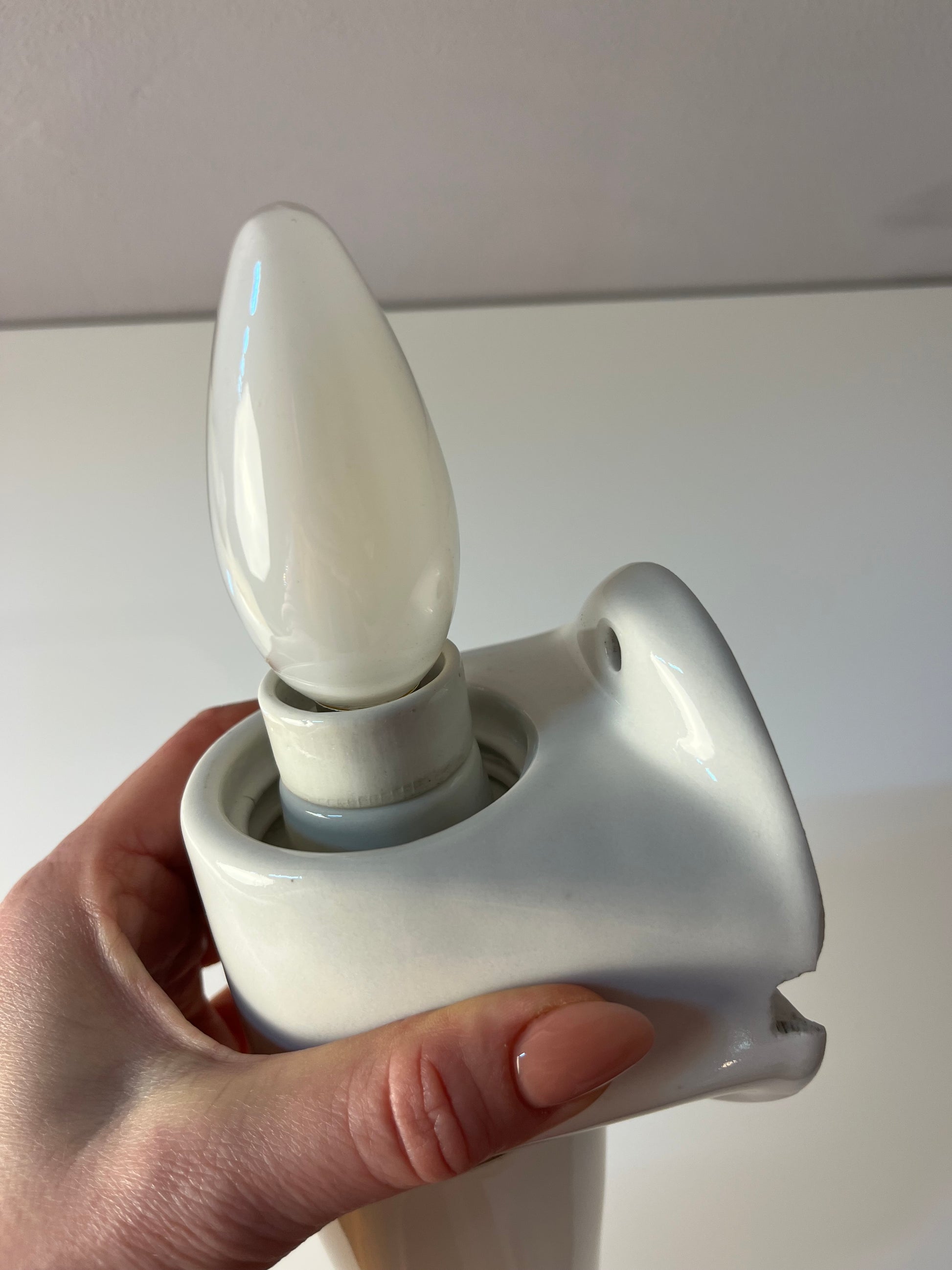Wandlampe Modell 6068 weiß von Wilhelm Wagenfeld für Lindner