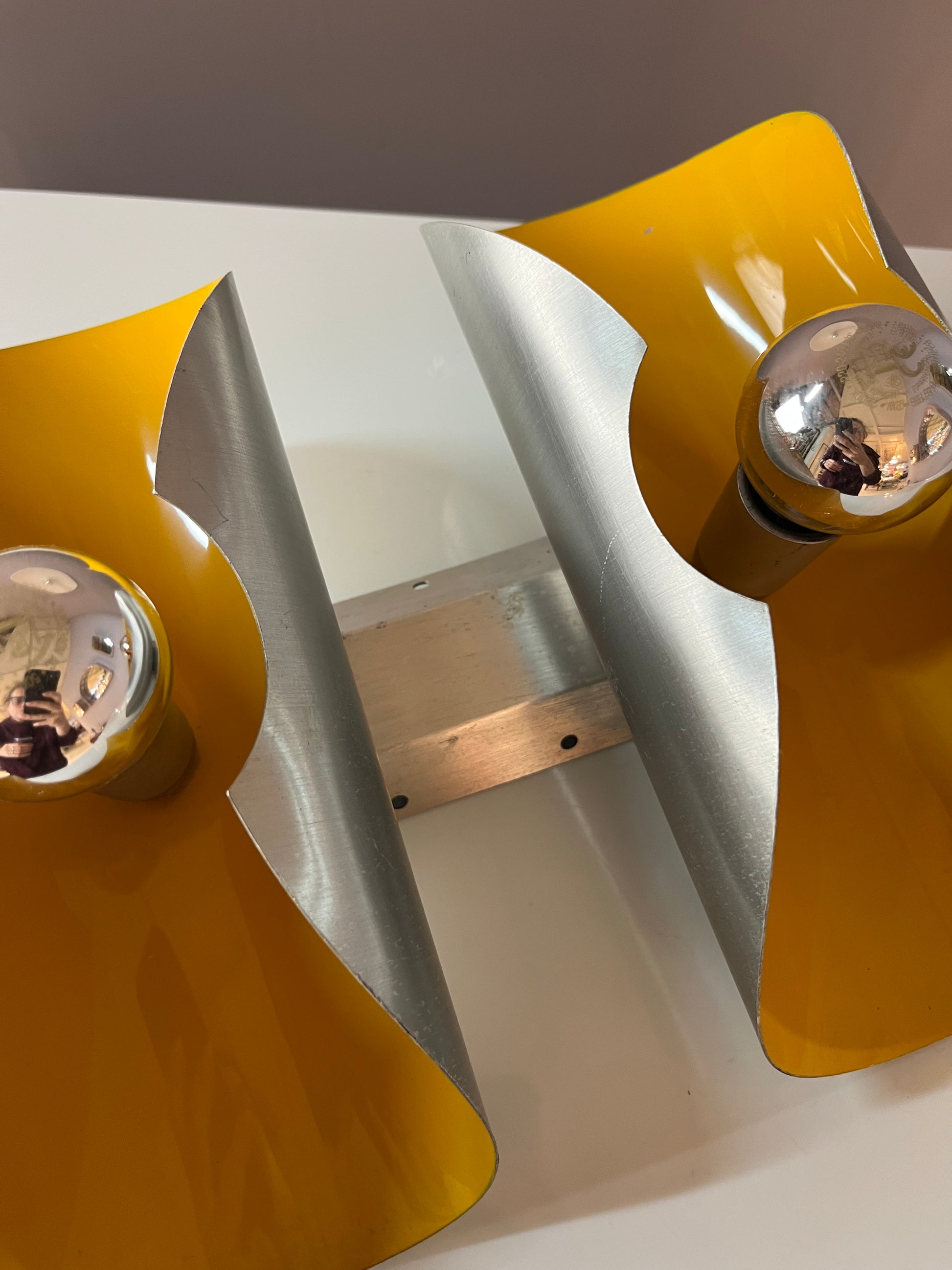 Wandlampe gelb silber von Massive