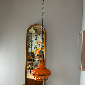 Keramiklampe orange mit Kette aus Westdeutschland