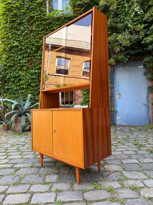 Aufsatzschrank mit Vitrine von VEB Möbelindustrie Halle