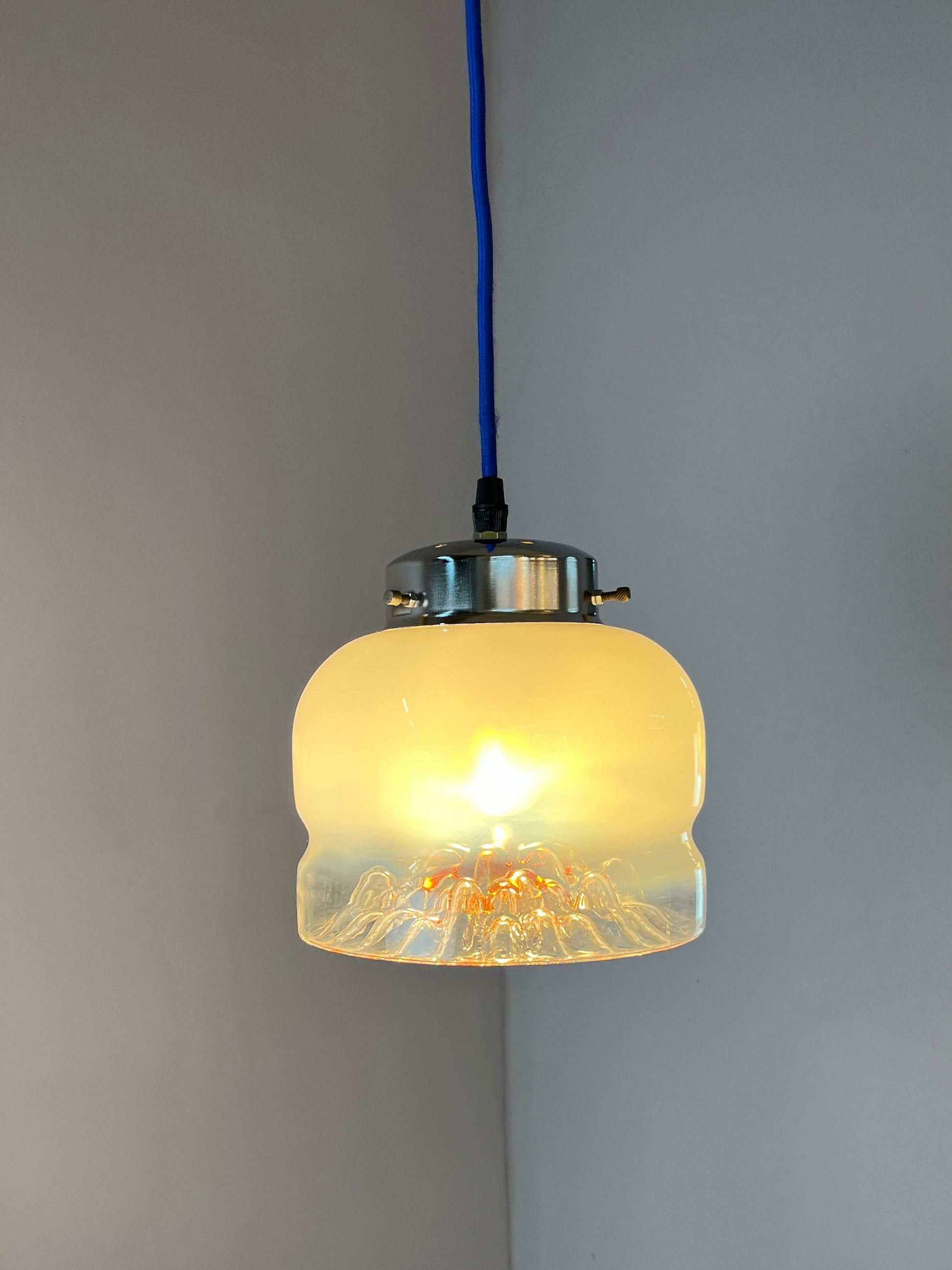 Hängelampe weiß gelb Muranoglas von Mazzega