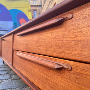 Lowboard Teak auf Hairpinlegs von rt Möbel