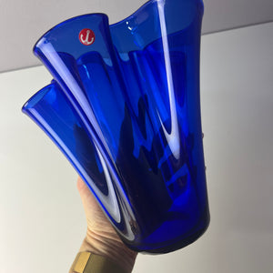Vase Fazoletto blau Glas von Ancher Iversen