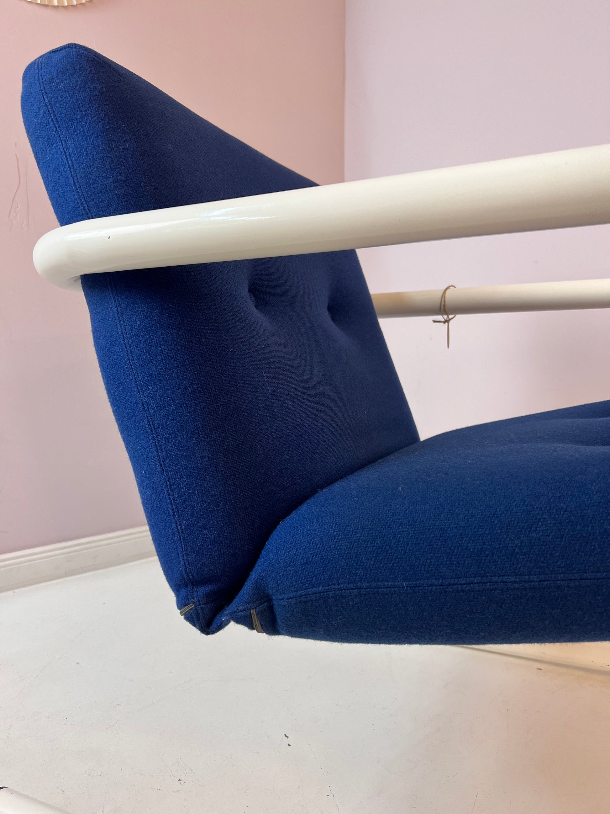 Sessel weiß blau von Friis & Moltke