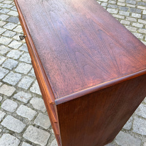 Kommode Teak mit Schloss aus Dänemark