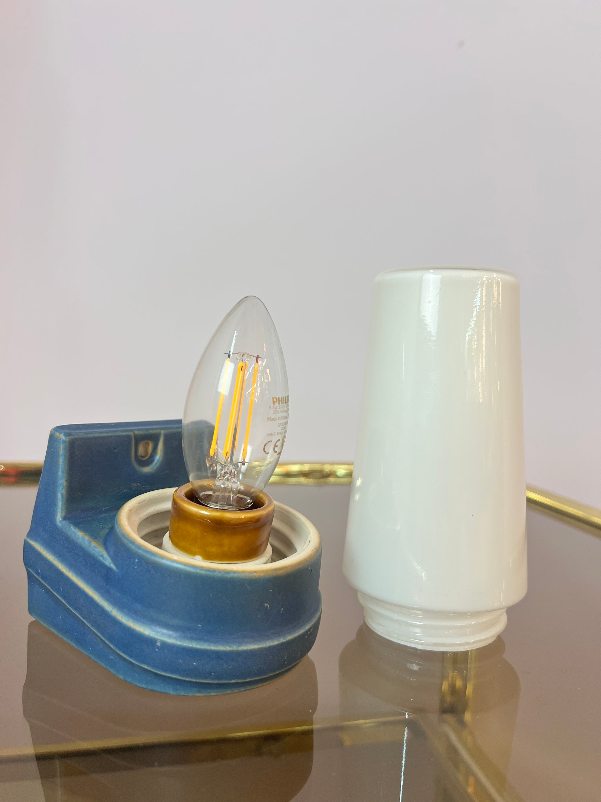 Wandlampe blau Sigvard Bernadotte für Ifö