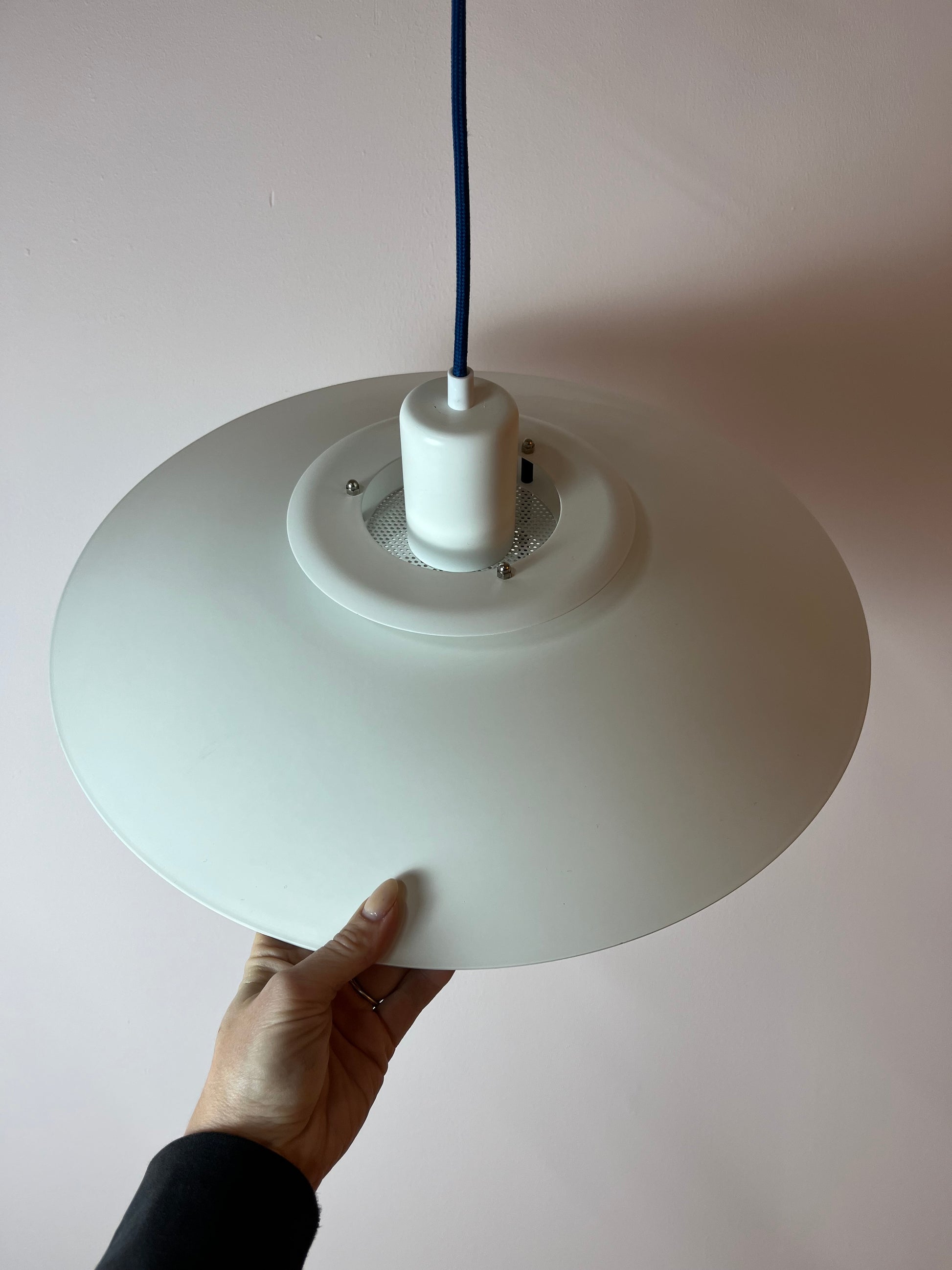 Lamellenlampe weiß aus Dänemark