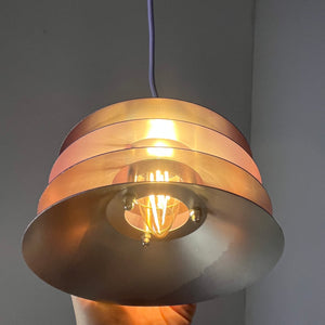 Lamellenlampe Modell Siam lila silber von Design Light