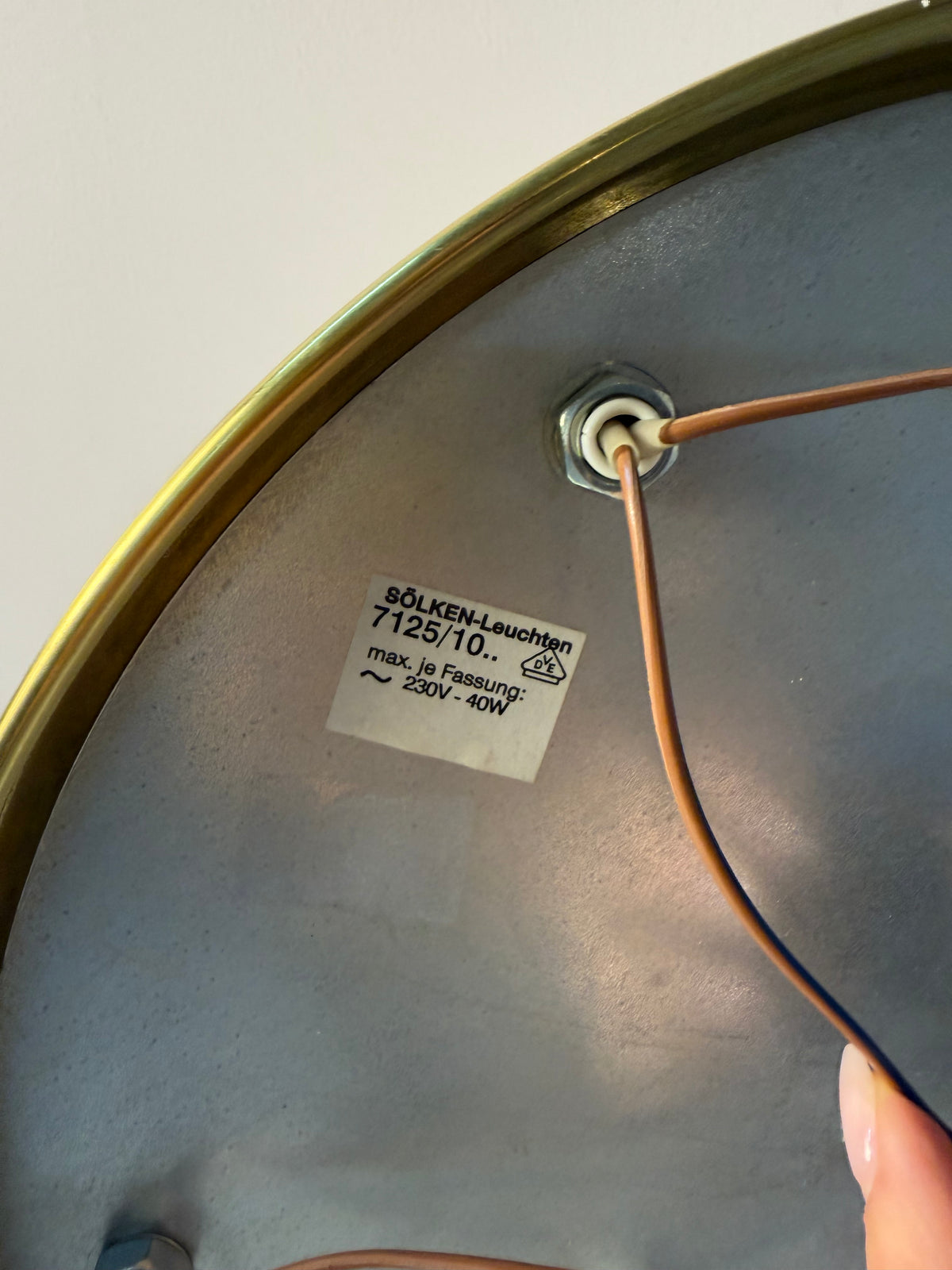 Wand-/ Deckenlampe gold von von Sölken