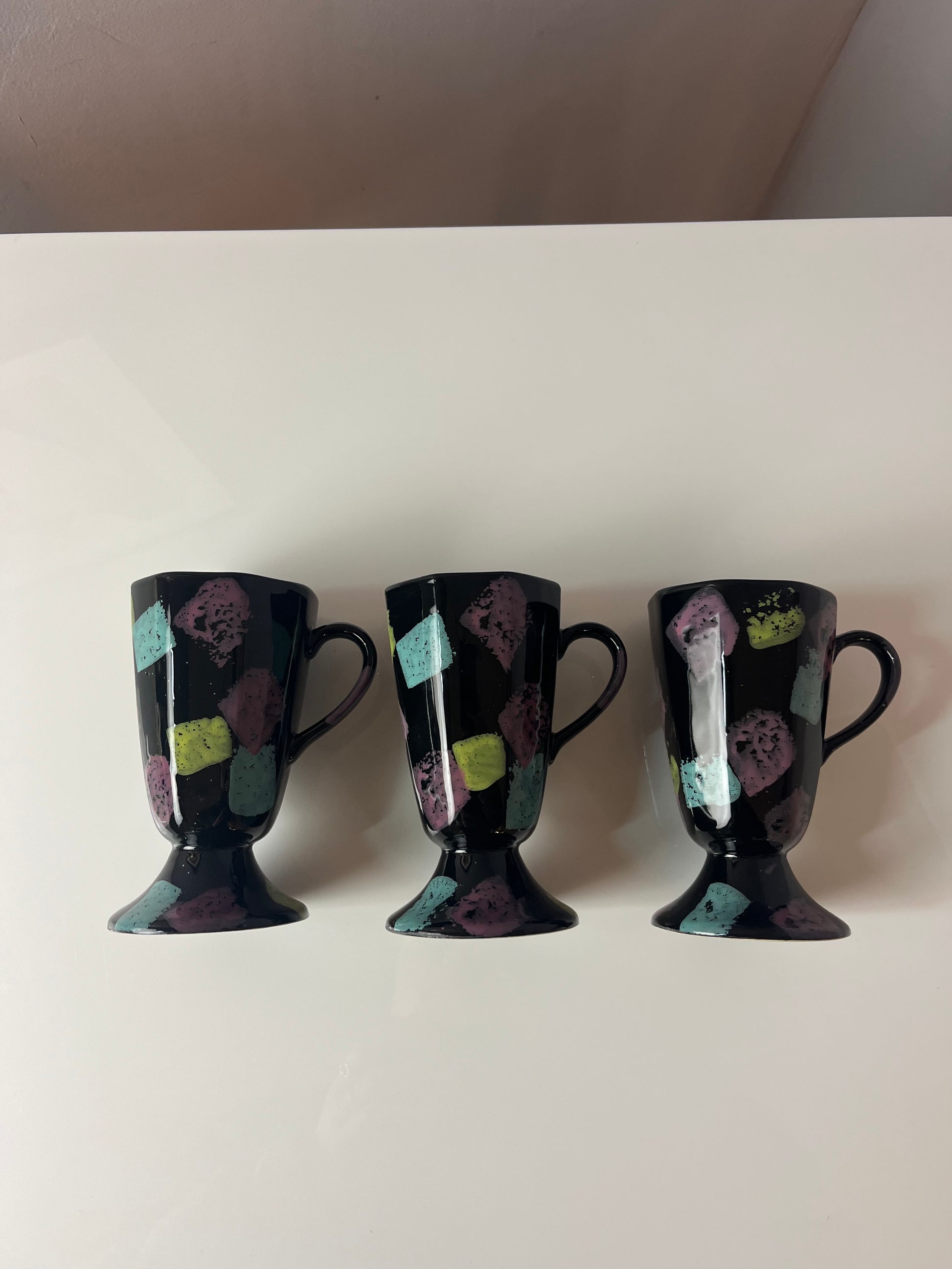 Set: 6x Tasse schwarz pastell