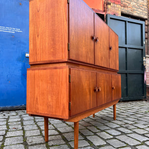 Highboard Teak mit runden Griffen