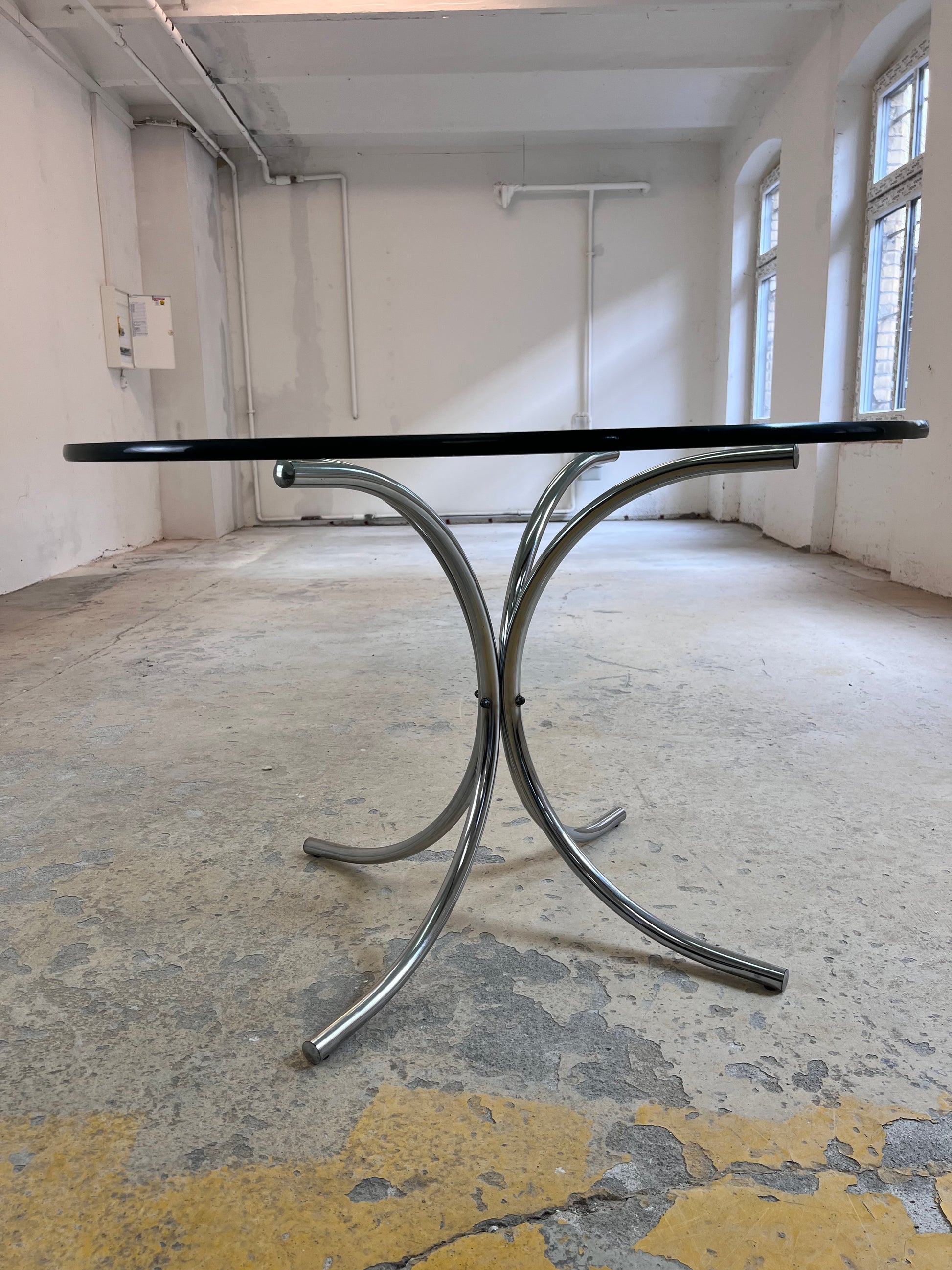 Runder Esstisch Glas & Chrom