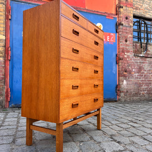 Tallboy Kommode Eiche mit Doppelgriffen von Holger Jensen für FDB Møbler