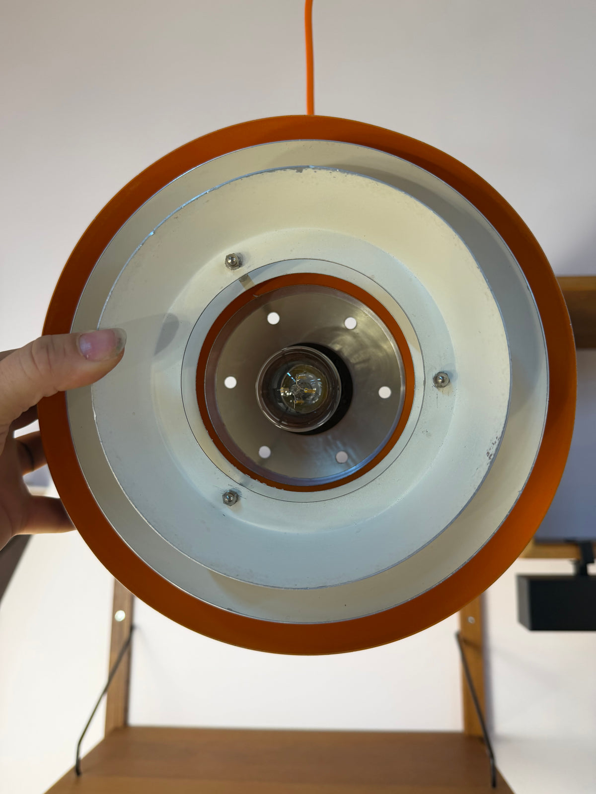 Lamellenlampe Trava silber schwarz orange von Carl Thore für Granhaga