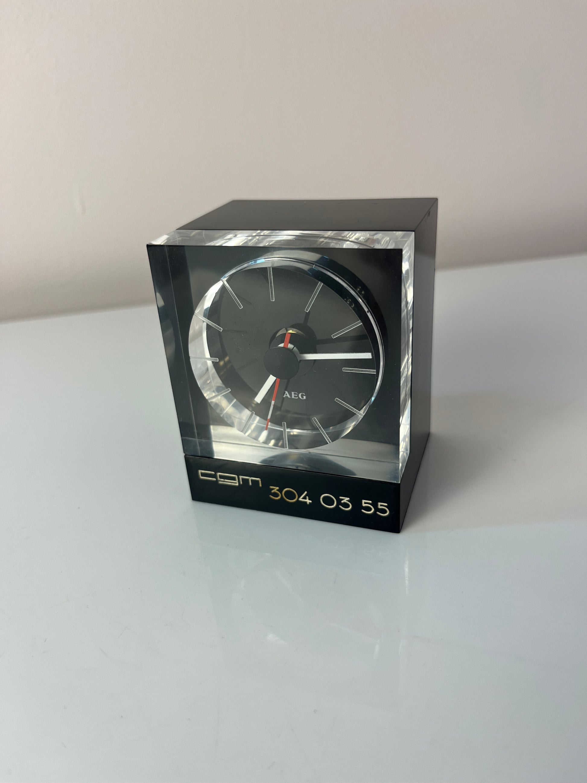 Tischuhr cgm 304 03 55 von Kurt M. Traeg für AEG