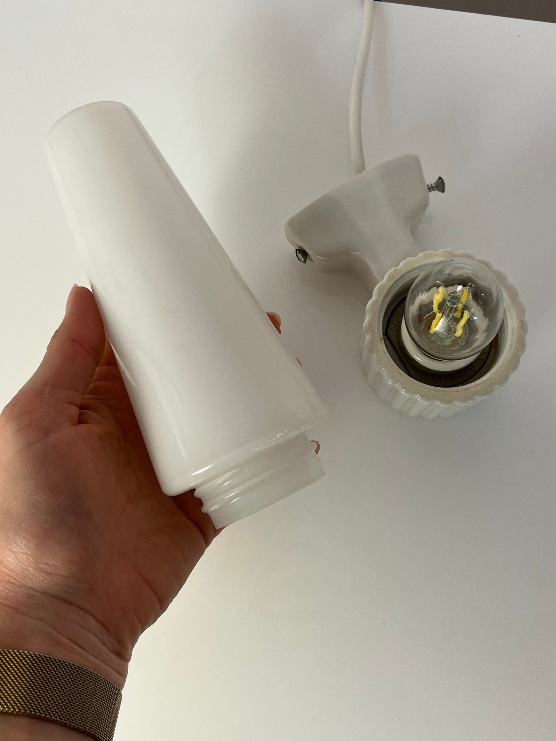 Wandlampe Modell 6020 weiß von Sigvard Bernadotte für Ifö