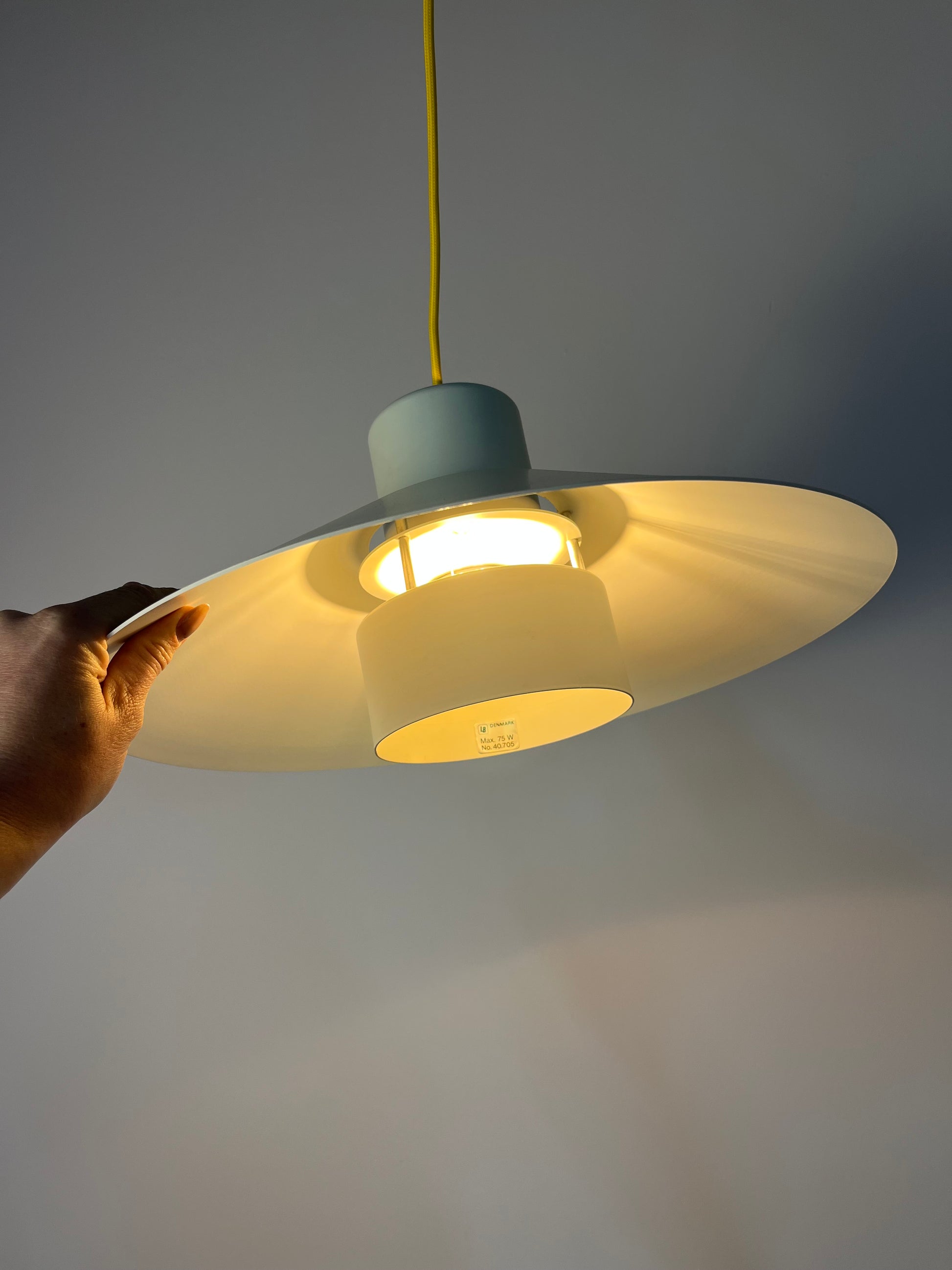 Lamellenlampe weiß von Lyskær Belysning
