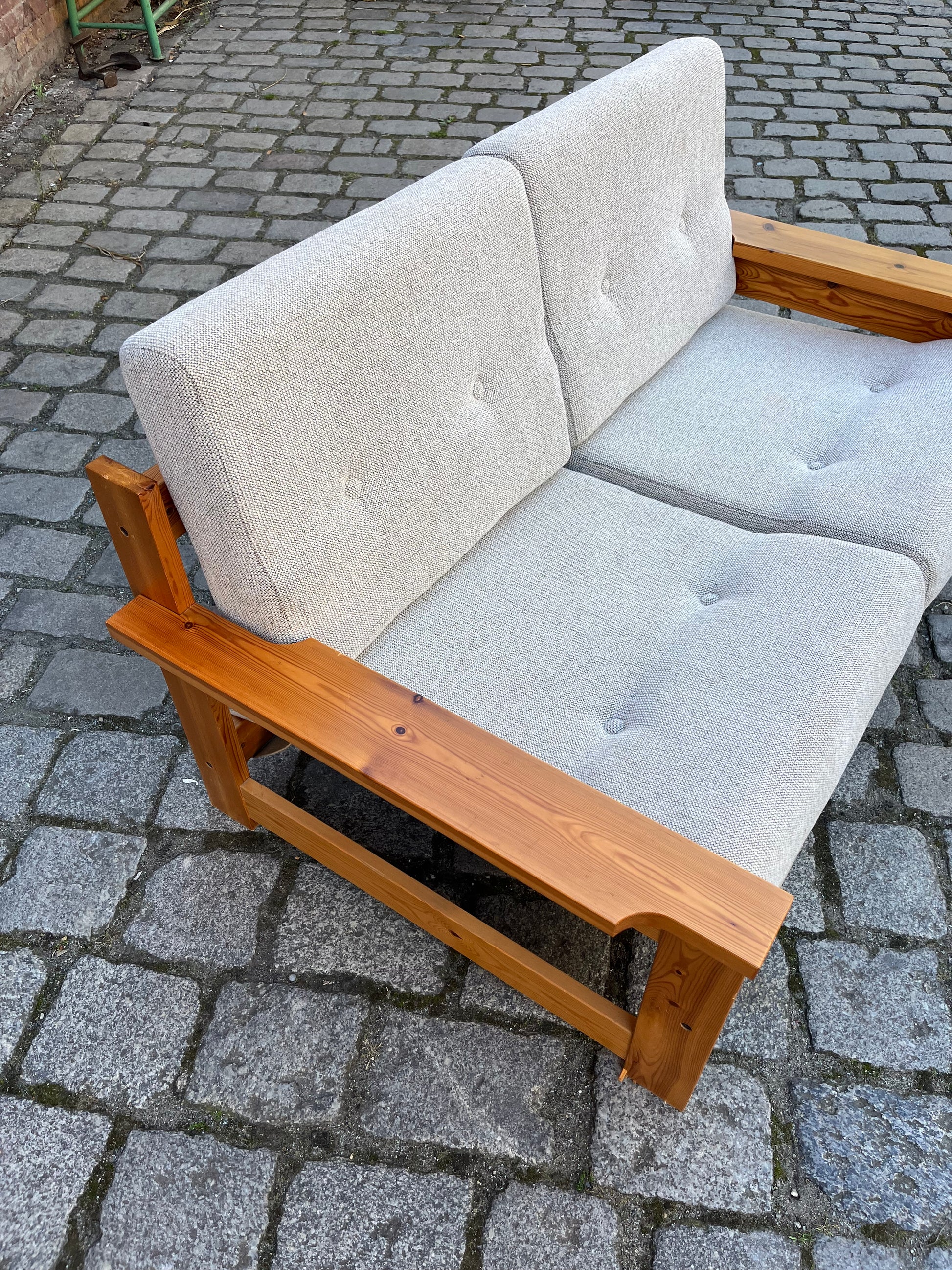 2-Sitzer Sofa beige grau Safari Style