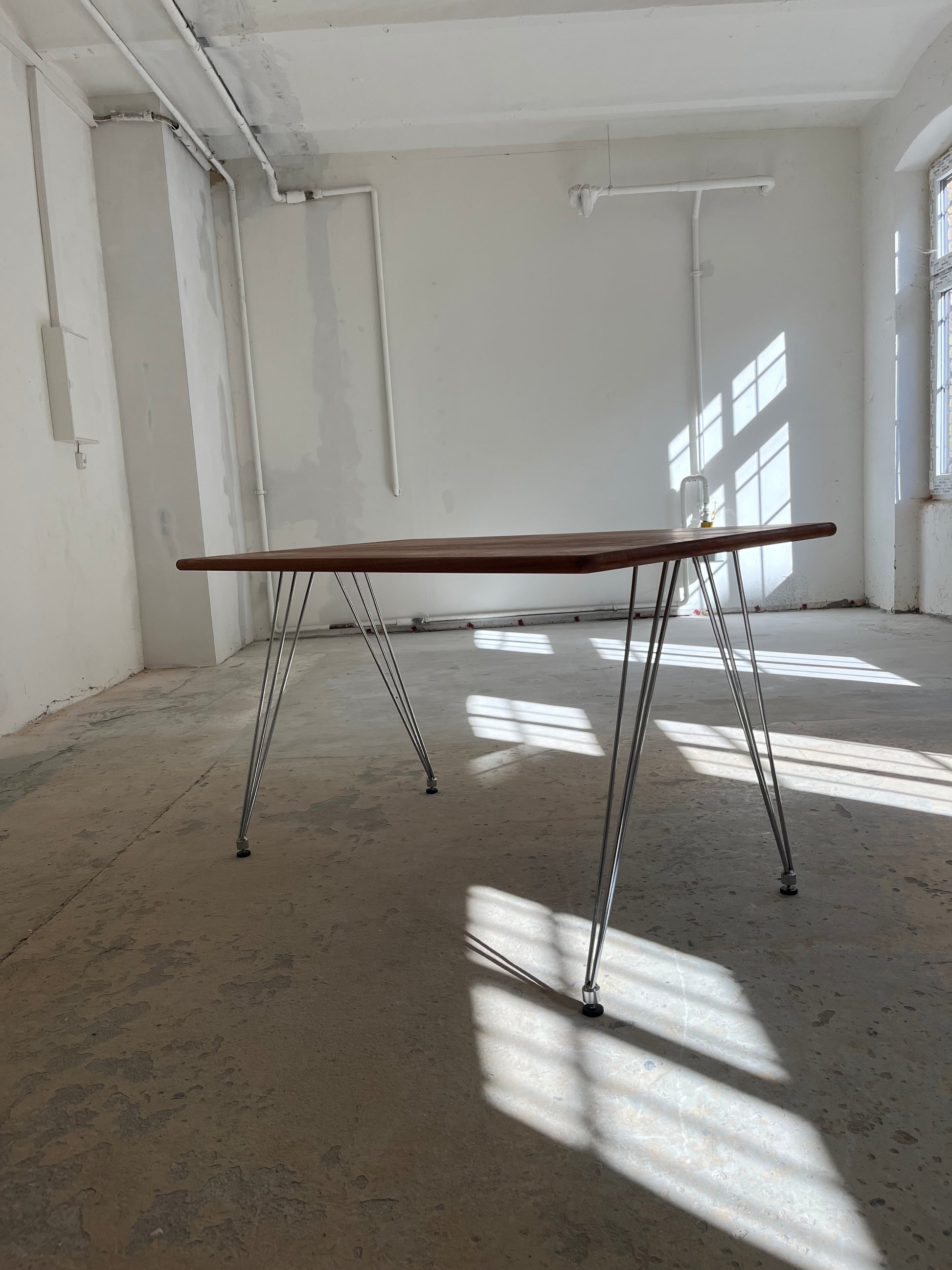 Esstisch / Schreibtisch Teak mit neuem Chromgestell von O. D. Møbler
