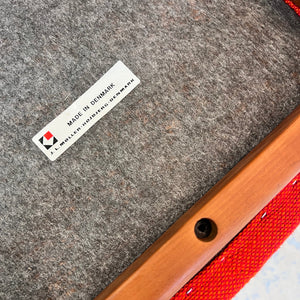 Armlehnstuhl Teak mit orangem Polster von J. L. Møllers Møbelfabrik