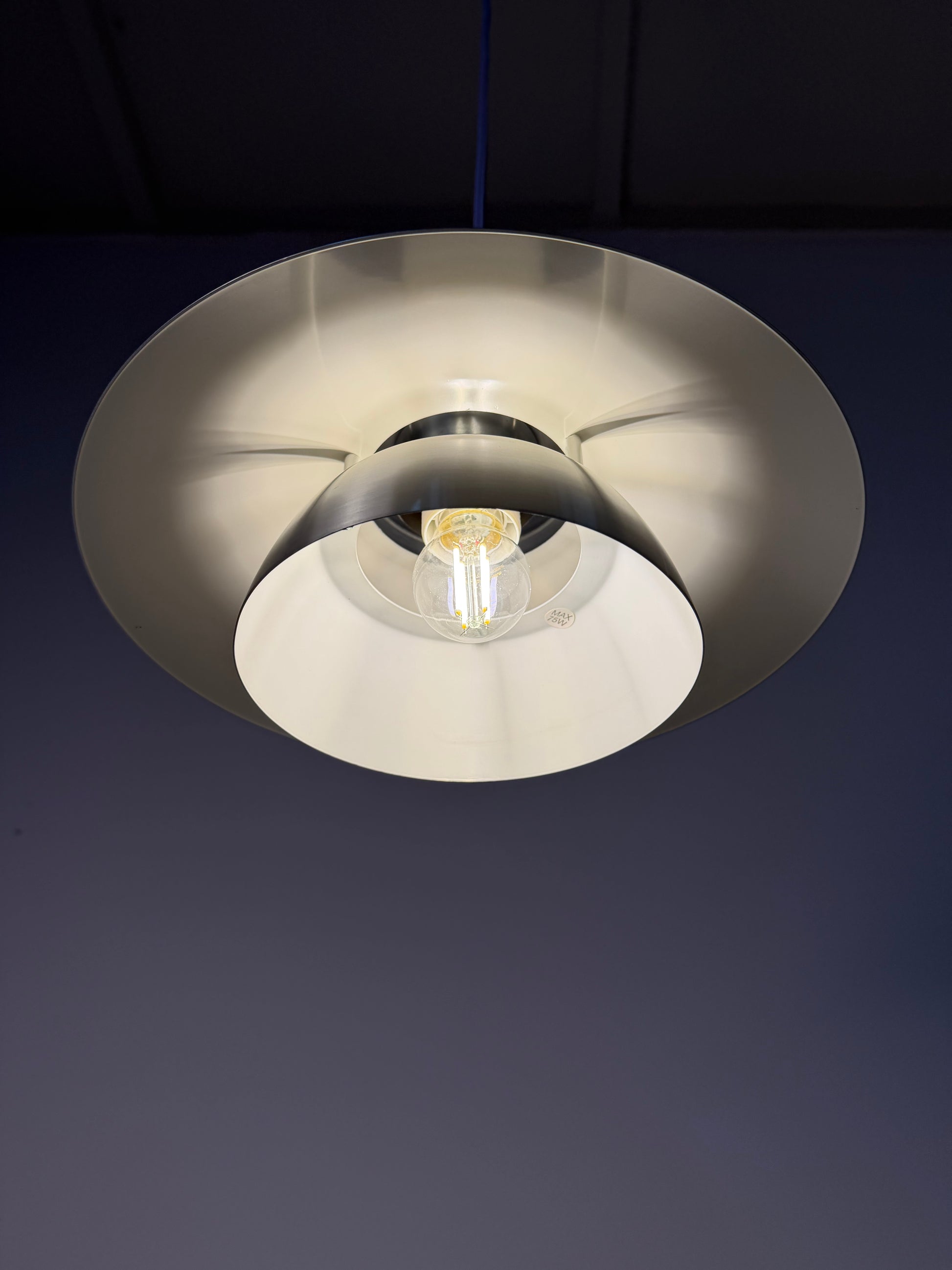 Lamellenlampe silber aus Dänemark