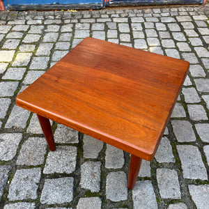 Couchtisch Teak von Niels Bach