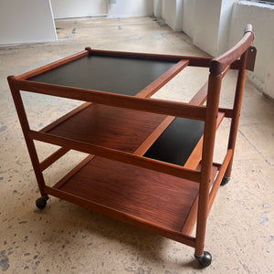 Barwagen Teak von Nissen Dänemark