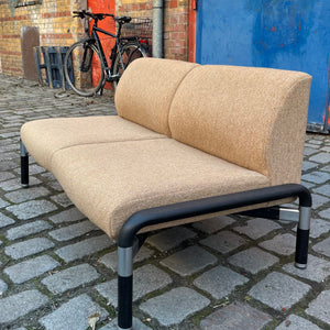 2-Sitzer Sofa 712/2 braun schwarz von Hans Peter Piehl für Wilkhahn