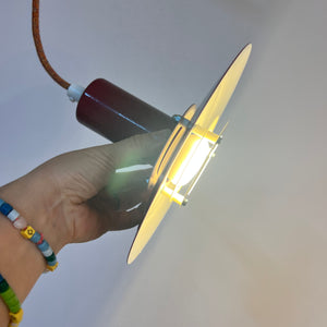 Lamellenlampe Typ 4020 dunkelrot von LYFA