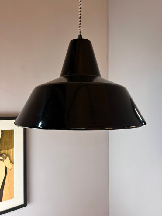 Hängelampe schwarz Emaille aus Dänemark
