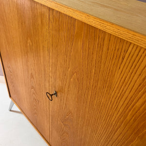 Schrank Typ 605 Esche von Hellerau