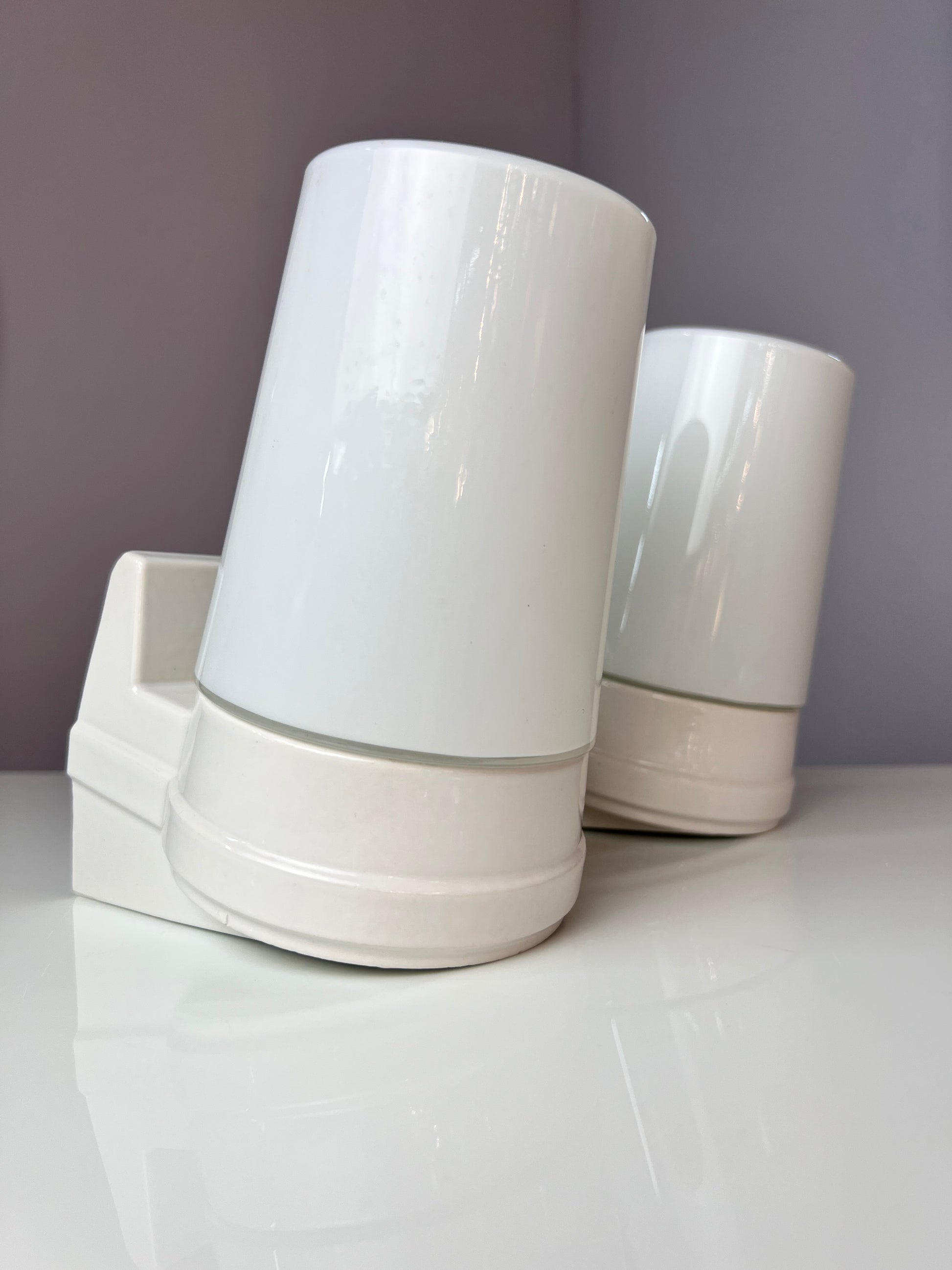 Set: 2x Wandlampe Modell 6070 weiß Sigvard Bernadotte für Ifö