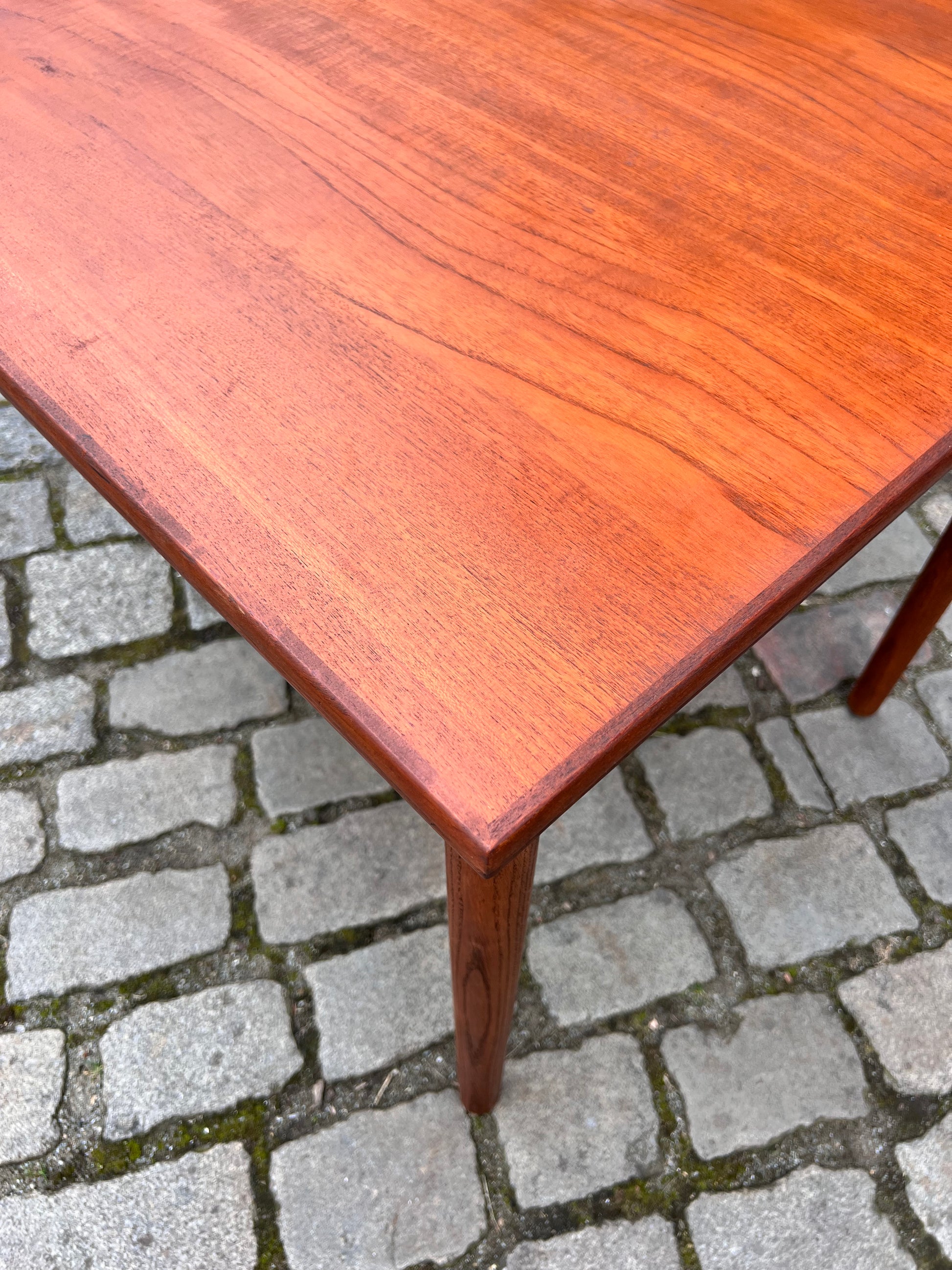 Esstisch Teak ausziehbar aus Dänemark